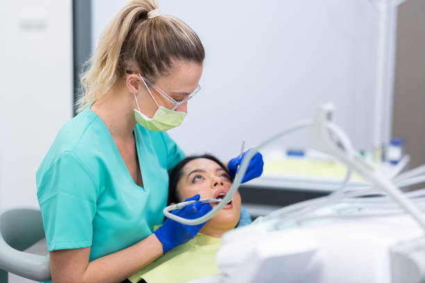 Best Orthodontic Emergency Dentist in Inverness, IL